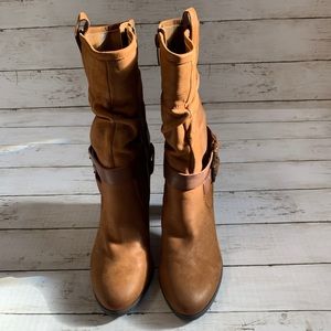Tan boots